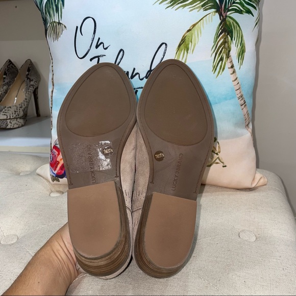 Lucky Brand NWOB! Francee Tan Suede Perforated Edge Boot - Picture 11 of 13